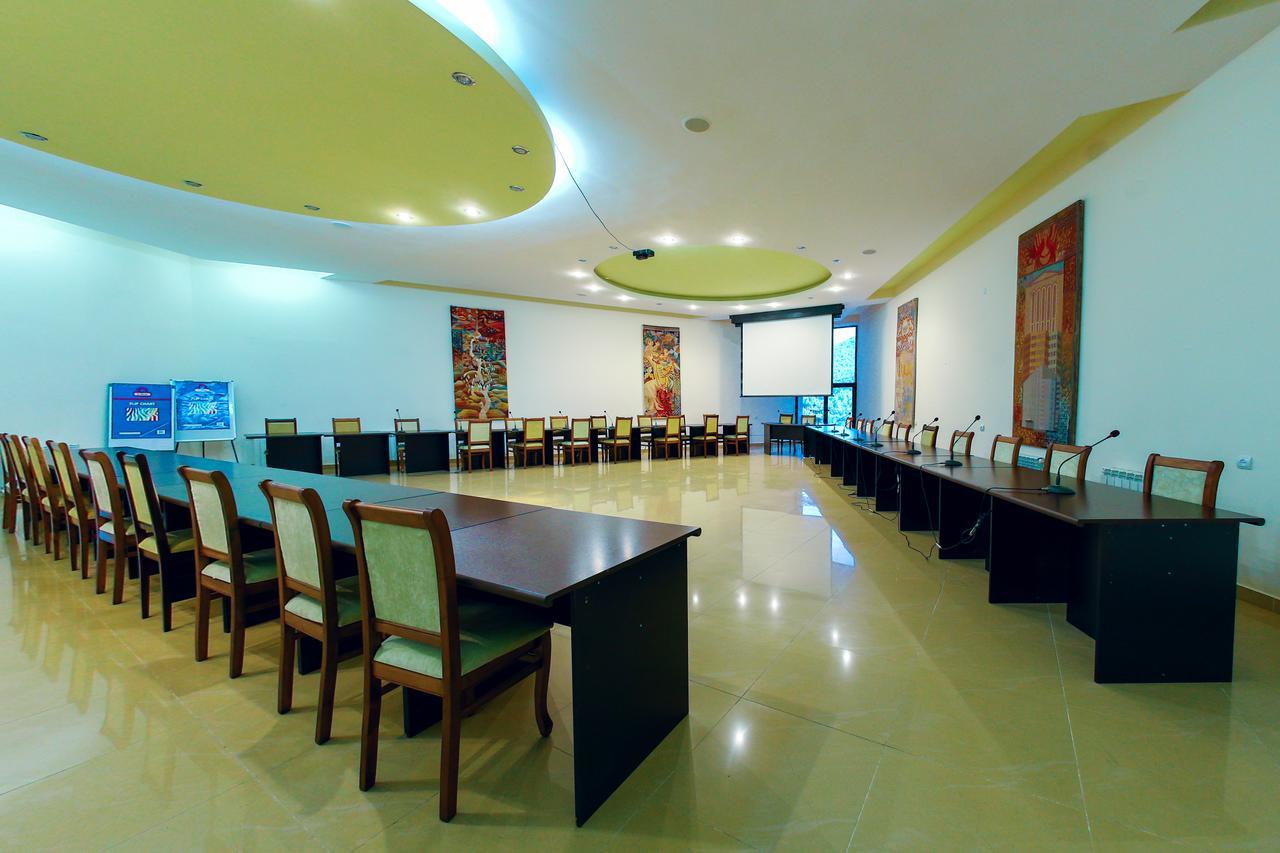 Ani Resort Artavaz 外观 照片